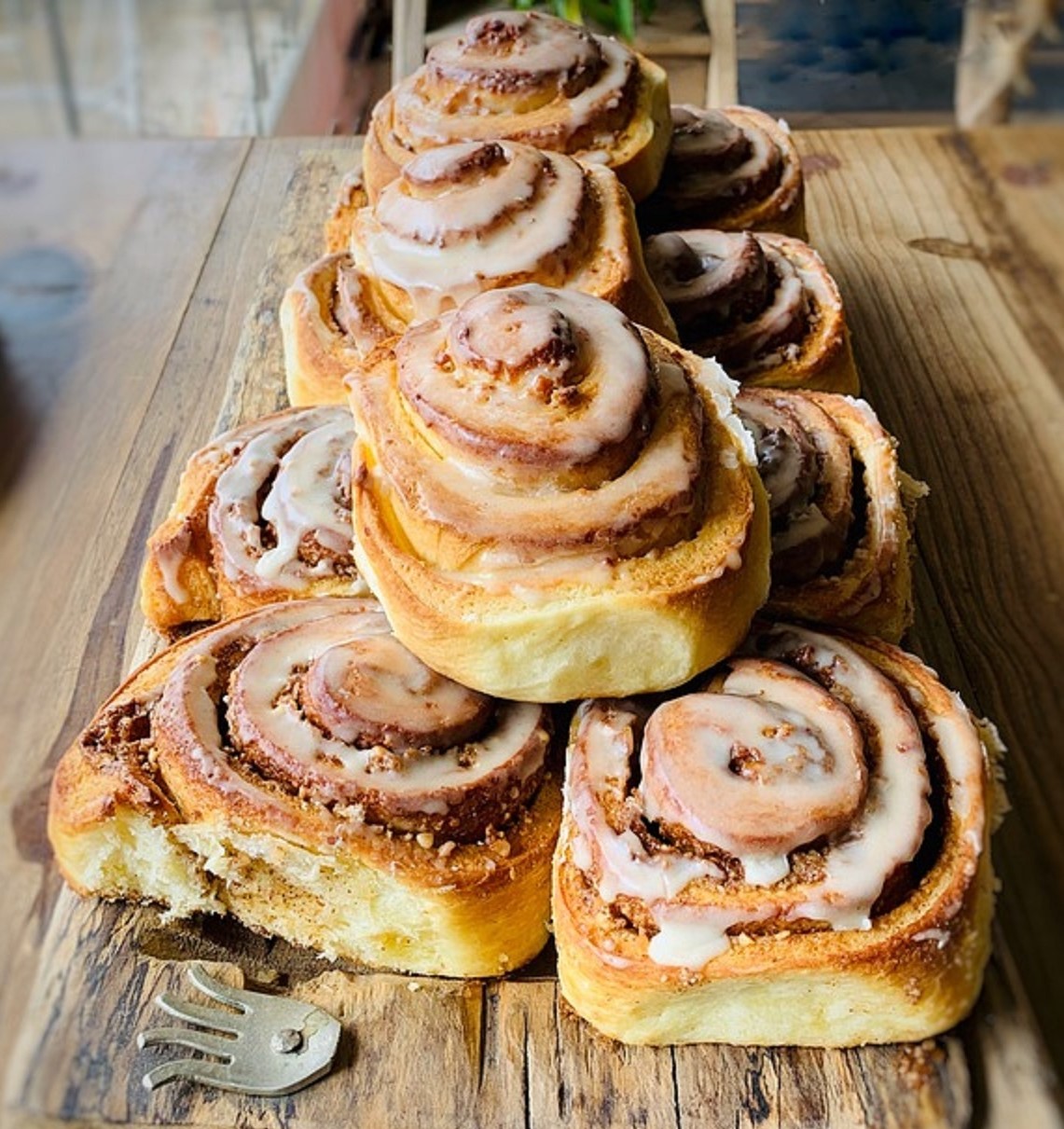 Cinnamon rolls